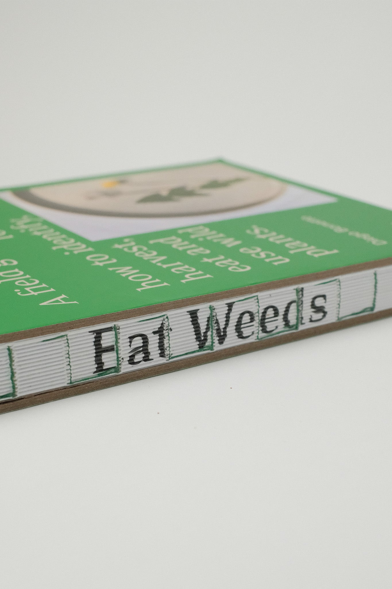 Eat Weeds by Diego Bonetto